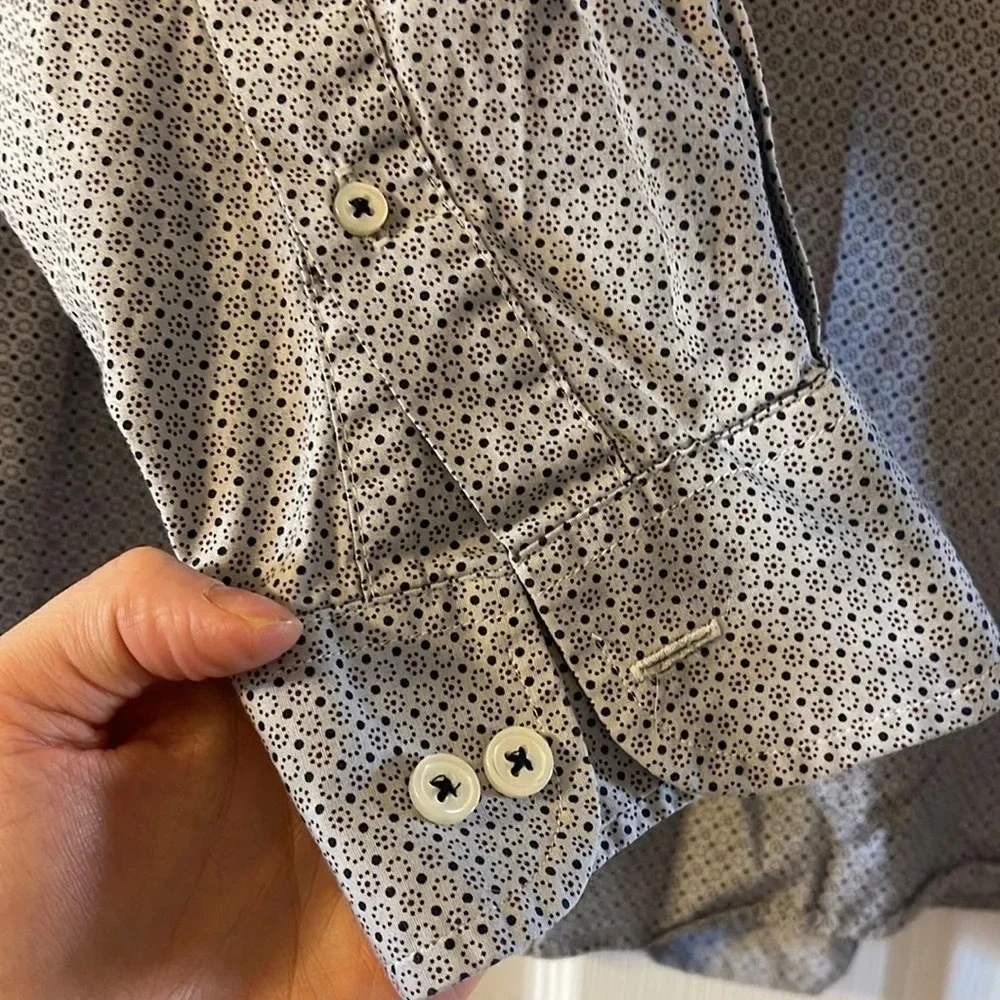 RoundTree & Yorke white and navy long sleeve button down shirt XL